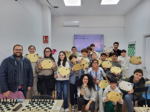 Visita a la escuela de ajedrez JAQUE MA7ES